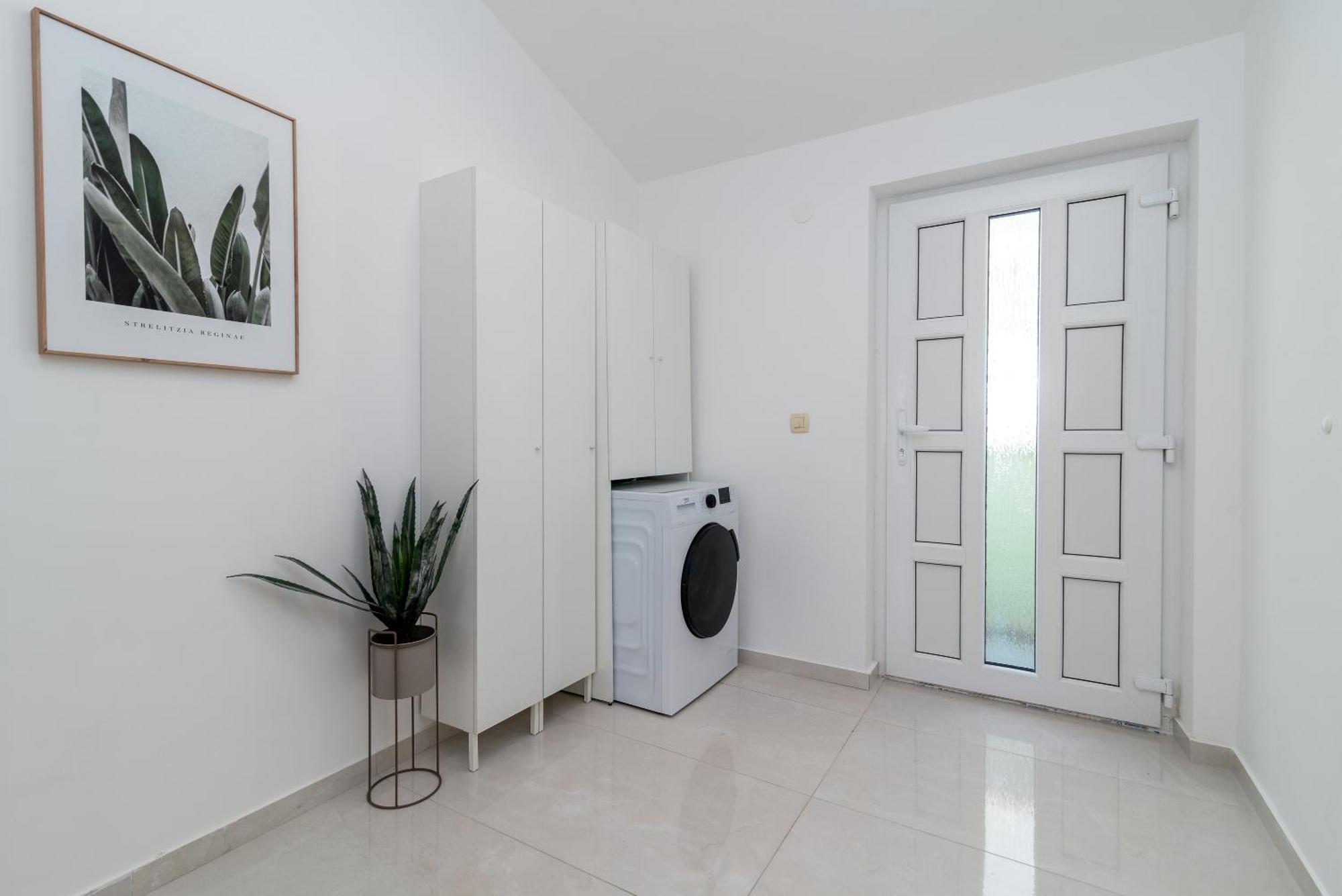Sea View Apartment Karmen Есенице Экстерьер фото